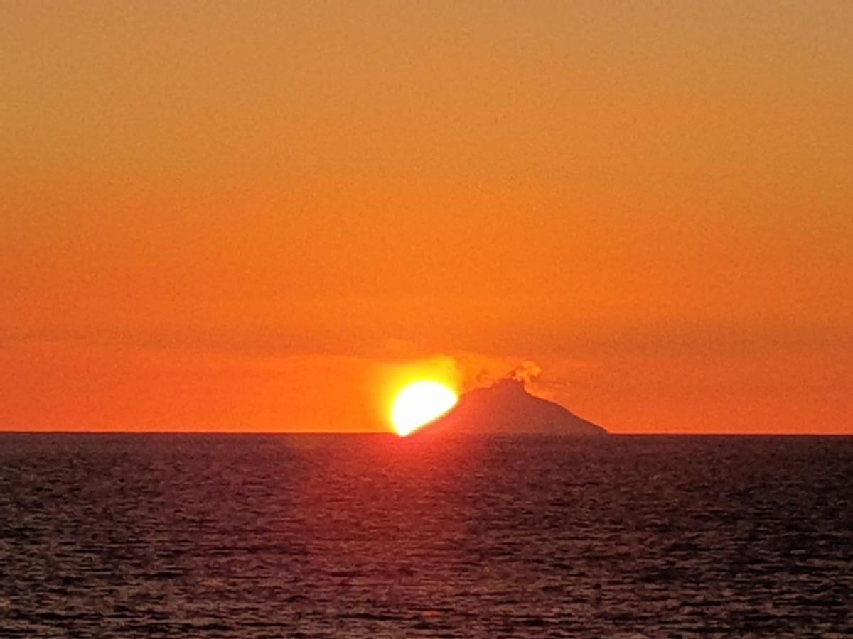 فاليرنا Vista Al Tramonto B&B المظهر الخارجي الصورة
